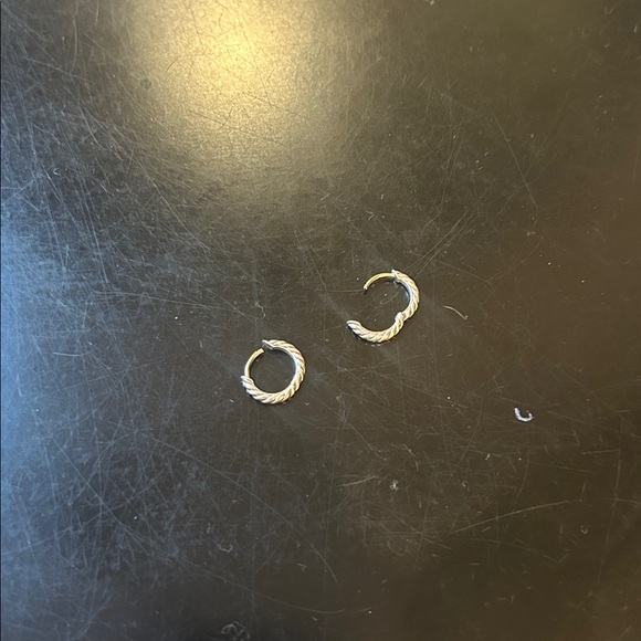 David Yurman Sculpted Cable Micro Huggie Hoop Earrings - Picture 5 of 5